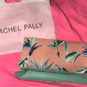 Rachel Pally Leafy Clutch - Green and Tan